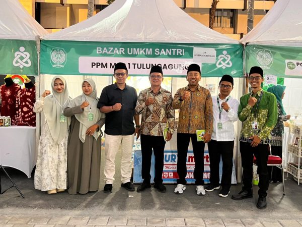 PPM MBS 1 Tulungagung Ikuti Bazar UMKM Santri yang Digelar Kemenag Kabupaten Tulungagung